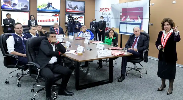 Candidatos a la alcaldía de Lima se comprometen apoyar a la Unidad de Flagrancia Candidatos a la alcaldía de Lima se comprometen apoyar a la Unidad de Flagrancia
