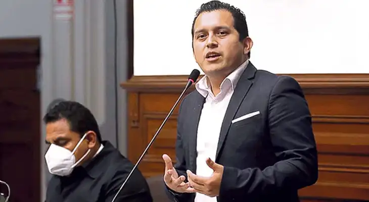 Poder Judicial ordenó la libertad del ex congresista José Luna Morales Poder Judicial ordenó la libertad del ex congresista José Luna Morales