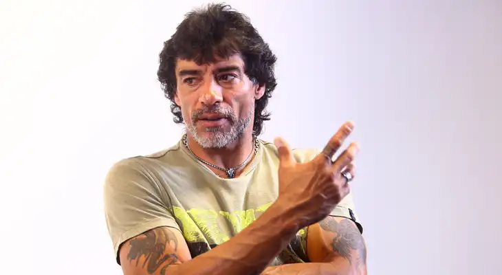 Francisco Pizarro jugaba de portero y el club que lo formó fue el Club Sporting Cristal. Francisco Pizarro jugaba de portero y el club que lo formó fue el Club Sporting Cristal.