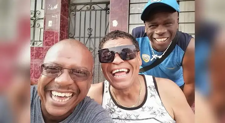 Oswaldo Araujo tuvo la oportunidad de jugar cuatro temporadas en Universitario. Oswaldo Araujo tuvo la oportunidad de jugar cuatro temporadas en Universitario.