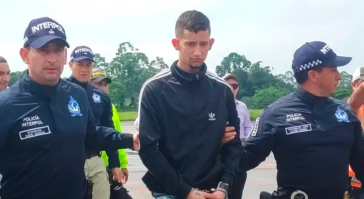 Sergio Tarache: PNP agradece a oficiales colombianos por capturar al criminal y devolverlo a Perú Sergio Tarache: PNP agradece a oficiales colombianos por capturar al criminal y devolverlo a Perú