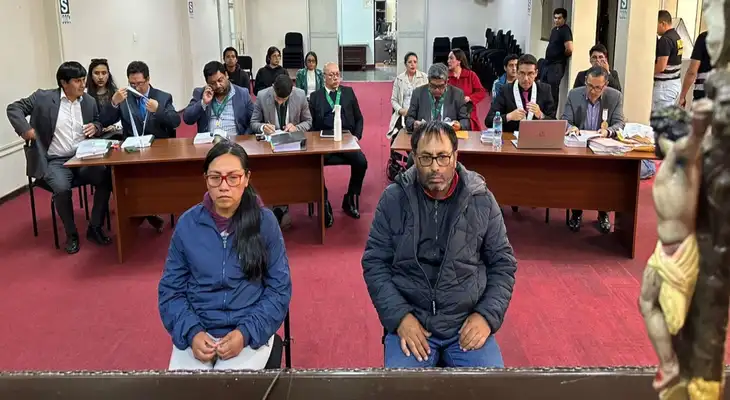 La Fiscalía investiga a Daniel Santos Saavedra Espinoza y Saray Ruth Amasifuen Collandres por feminicidio La Fiscalía investiga a Daniel Santos Saavedra Espinoza y Saray Ruth Amasifuen Collandres por feminicidio