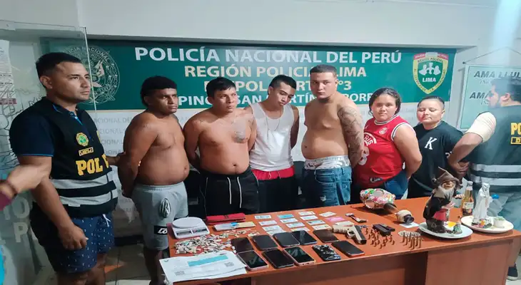 Los detenidos fueron  trasladados por la PNP a la sede del Depincri SMP