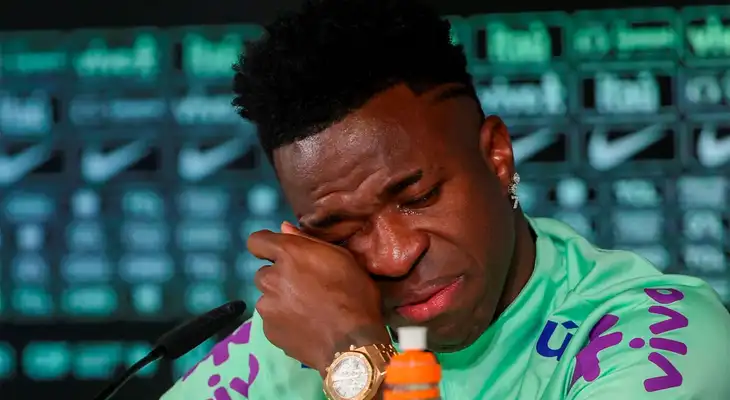 Vinícius Jr.: “Estudio todos los días para que en el futuro mi hermano de cinco años no pase por lo que yo estoy pasando” Vinícius Jr.: “Estudio todos los días para que en el futuro mi hermano de cinco años no pase por lo que yo estoy pasando”