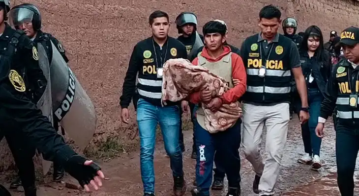 Criminal podría pagar cadena perpetua tras ser acusado de feminicidio agravado.