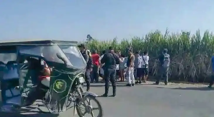 El hecho fue alertado por los conductores que transitaban por el lugar. El hecho fue alertado por los conductores que transitaban por el lugar.
