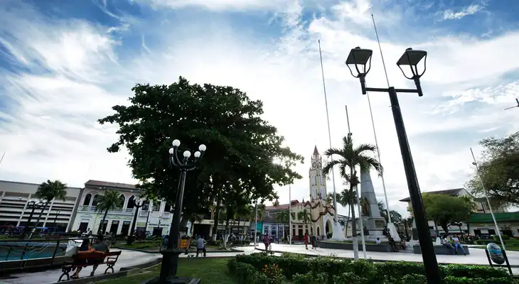 Iquitos soportará temperaturas extremas y con sensación térmica que llegará a los 45 grados centígrados. Iquitos soportará temperaturas extremas y con sensación térmica que llegará a los 45 grados centígrados.