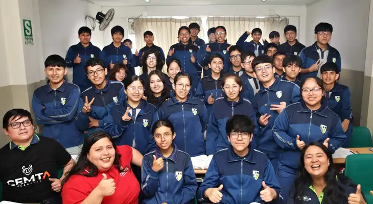 30 estudiantes del colegio Juventud Científica ingresaron a la San Marcos, destacando por su esfuerzo y disciplina. 30 estudiantes del colegio Juventud Científica ingresaron a la San Marcos, destacando por su esfuerzo y disciplina.