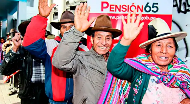 Conoce si acedes a Pensión 65 en febrero 2026.