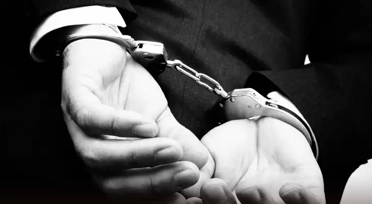 Exfutbolista es DETENIDO tras ser vinculado a una organización criminal. Exfutbolista es DETENIDO tras ser vinculado a una organización criminal.